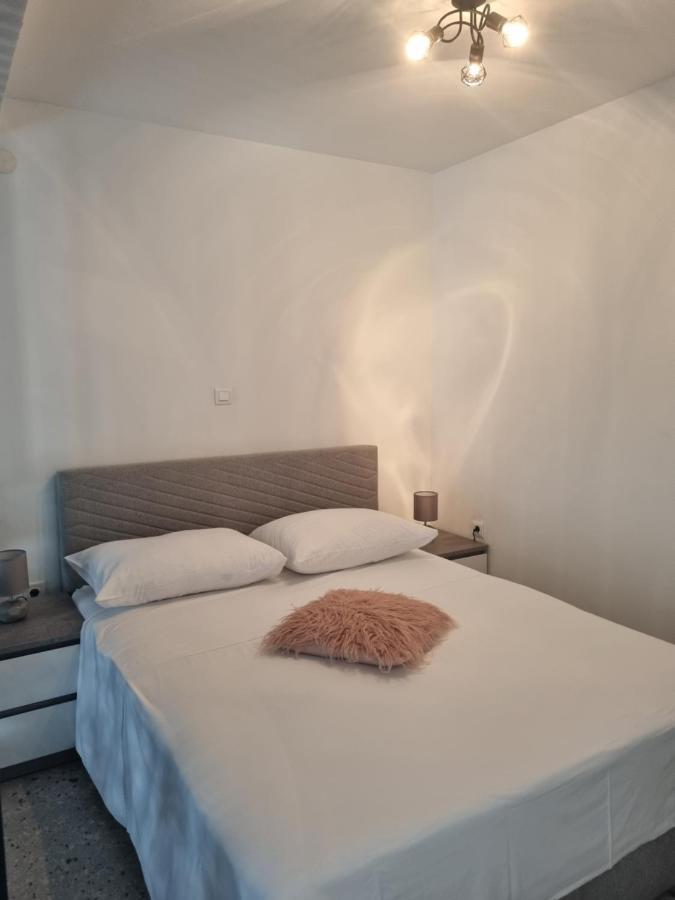 Apartments Ivanov Задар Екстериор снимка