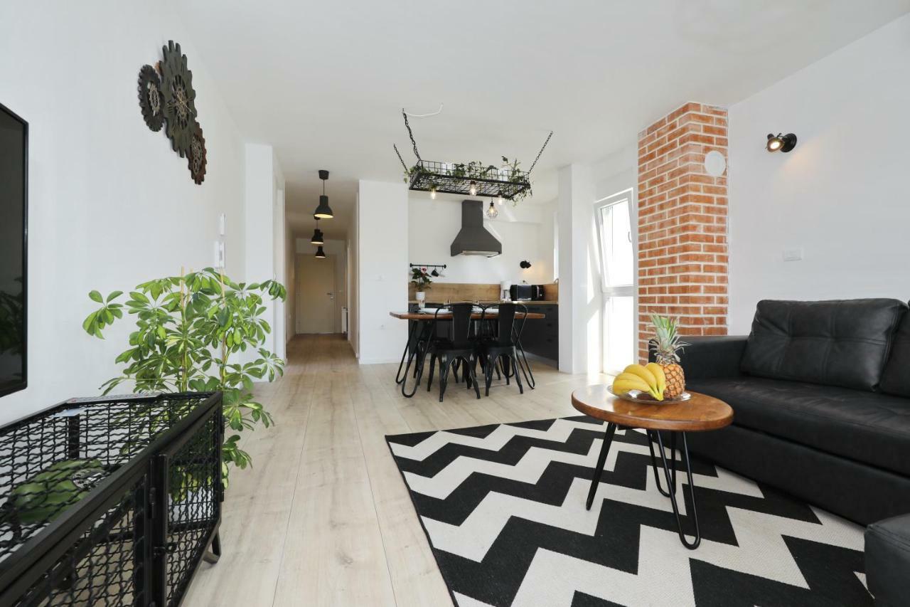 Apartments Ivanov Задар Екстериор снимка