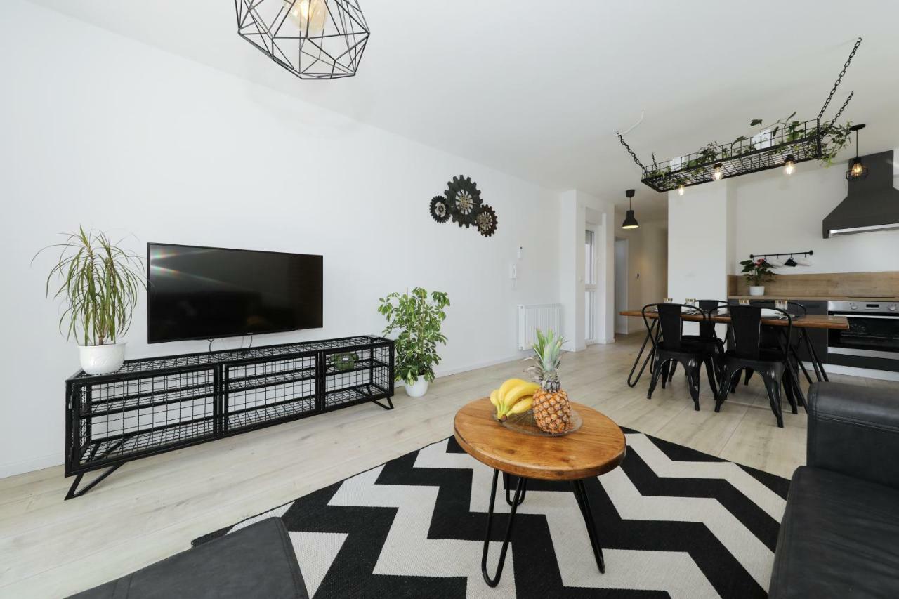 Apartments Ivanov Задар Екстериор снимка