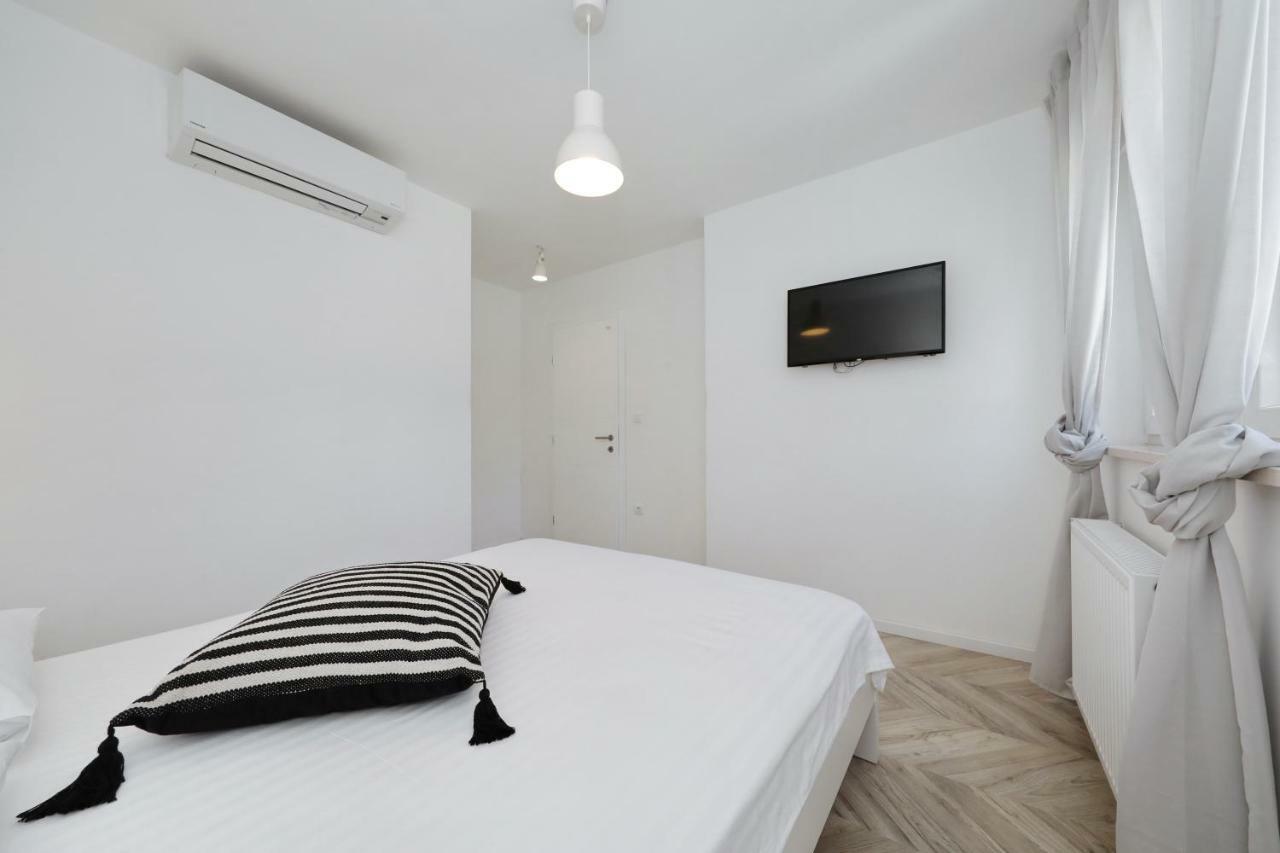 Apartments Ivanov Задар Екстериор снимка