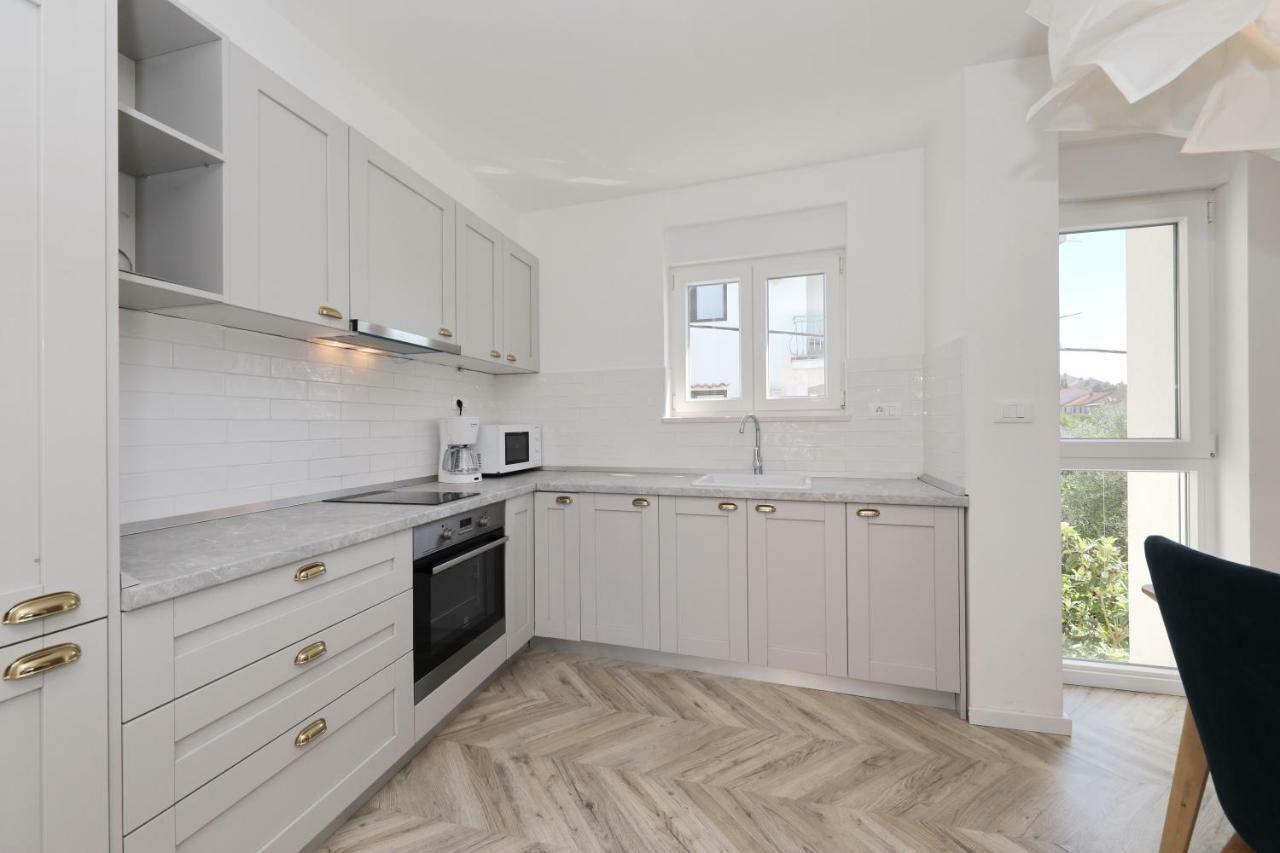 Apartments Ivanov Задар Екстериор снимка