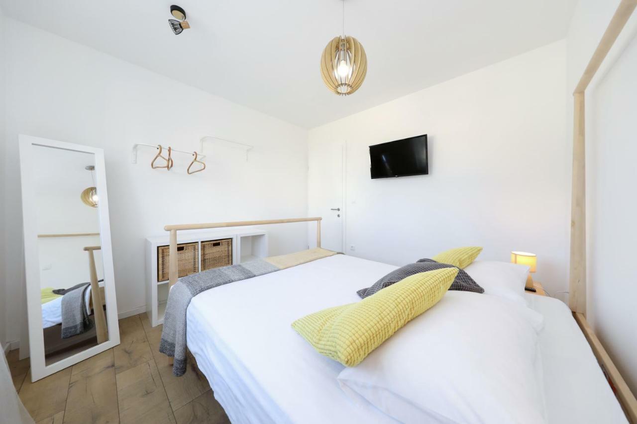 Apartments Ivanov Задар Екстериор снимка