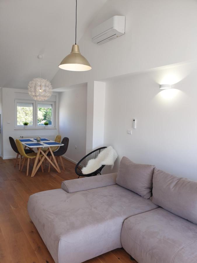 Apartments Ivanov Задар Екстериор снимка
